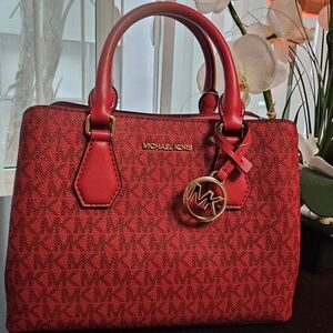 Michael kors handbag